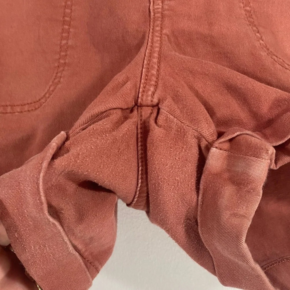 3 for $20 ⭐️ Torrid Marsala Red Military Twill Shorts - Picture 3 of 7